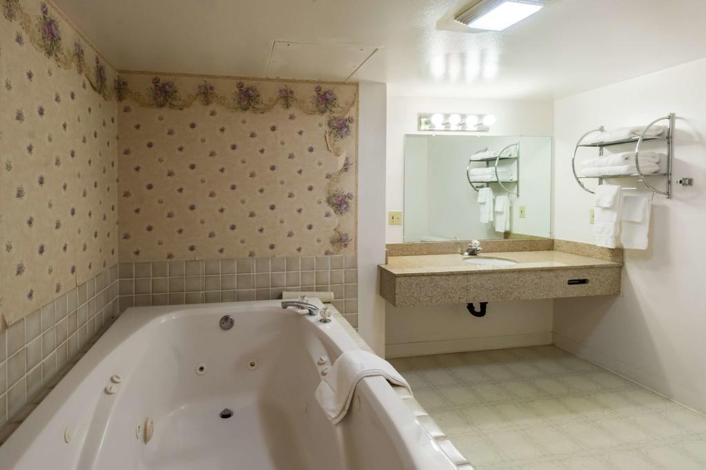 Hotel 6-astoria, Or