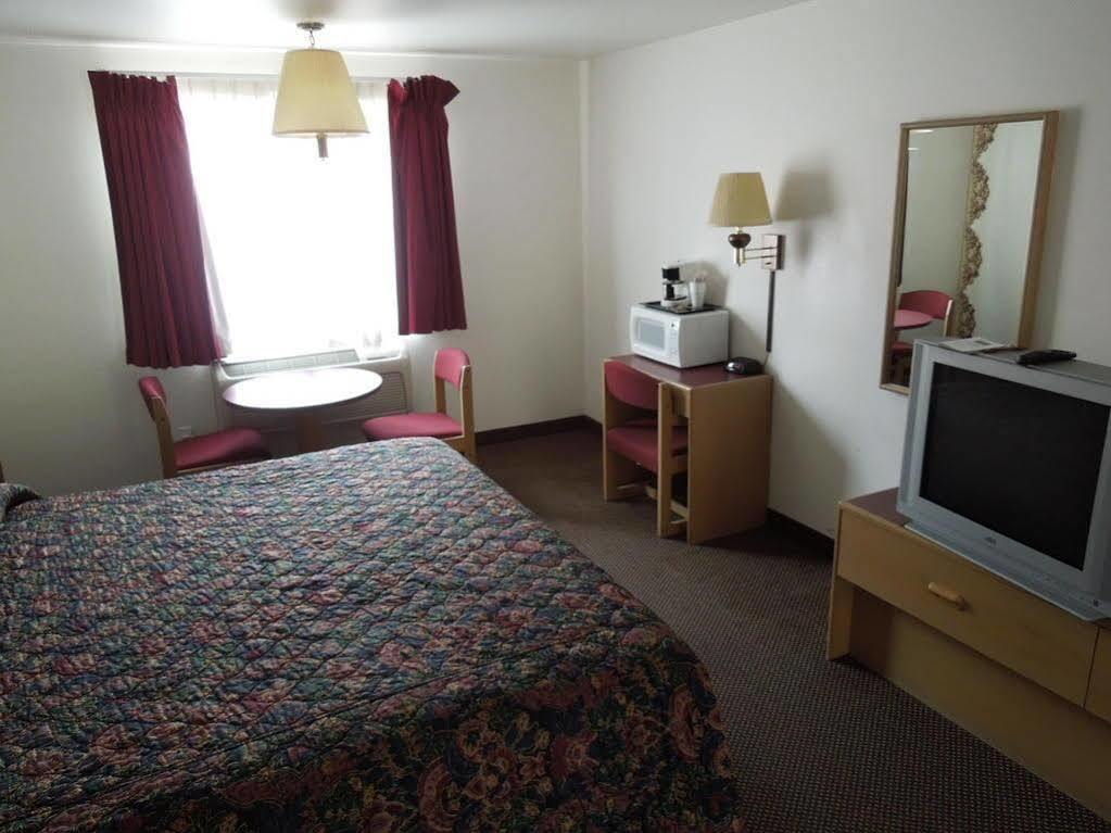 Hotel 6-astoria, Or 3*